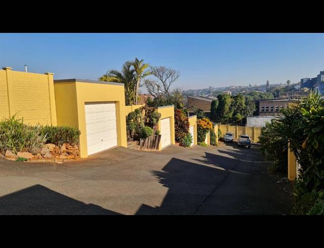 2 BEDROOM COMPLEX FOR SALE IN MUSGRAVE